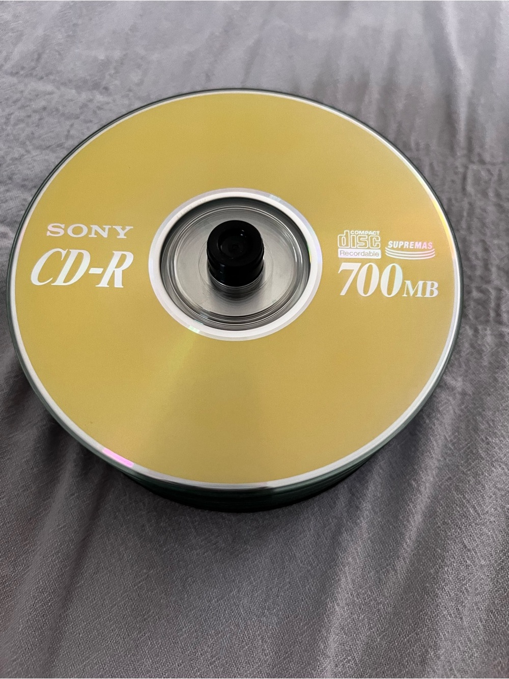 Set of 24 Sony CD-R 700MB Gold Recordable Discs - Pack